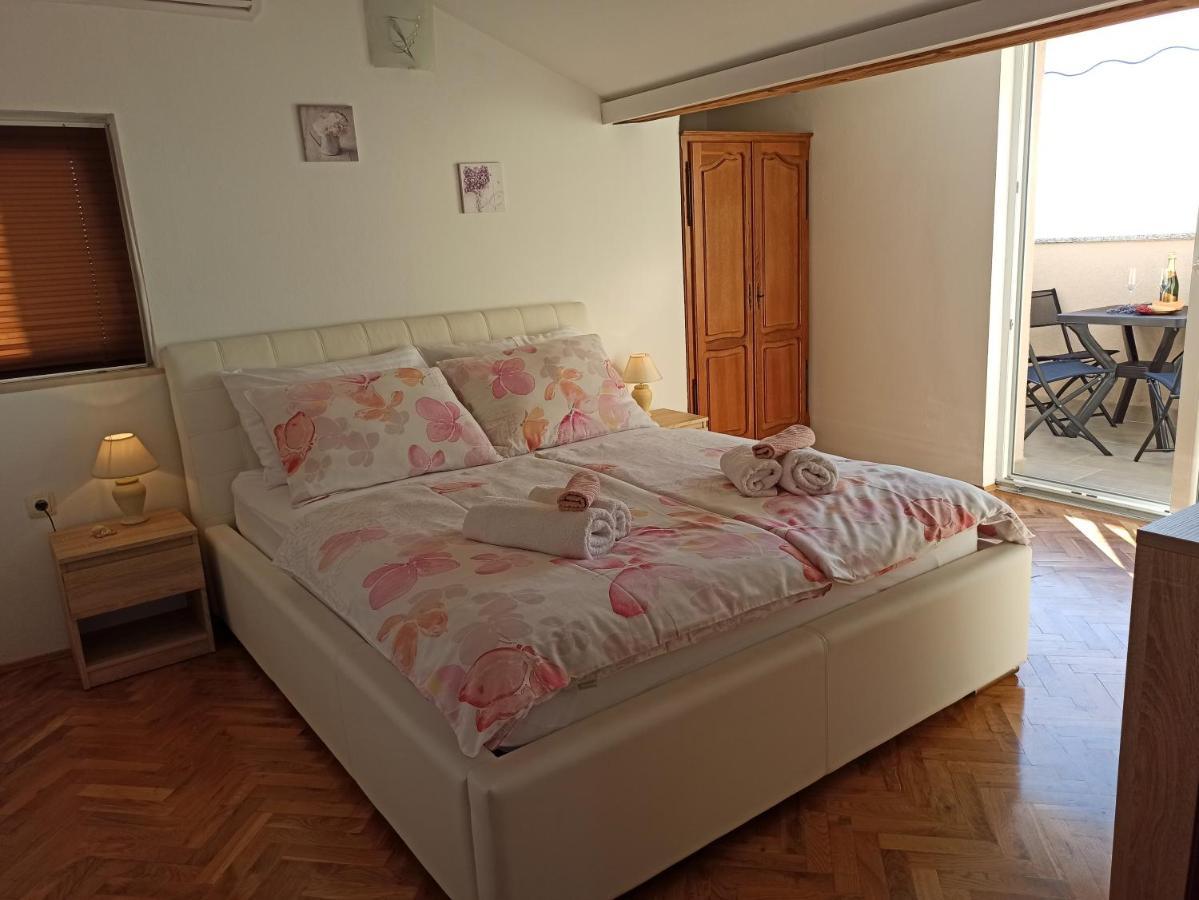 Villa Rea Malinska Extérieur photo