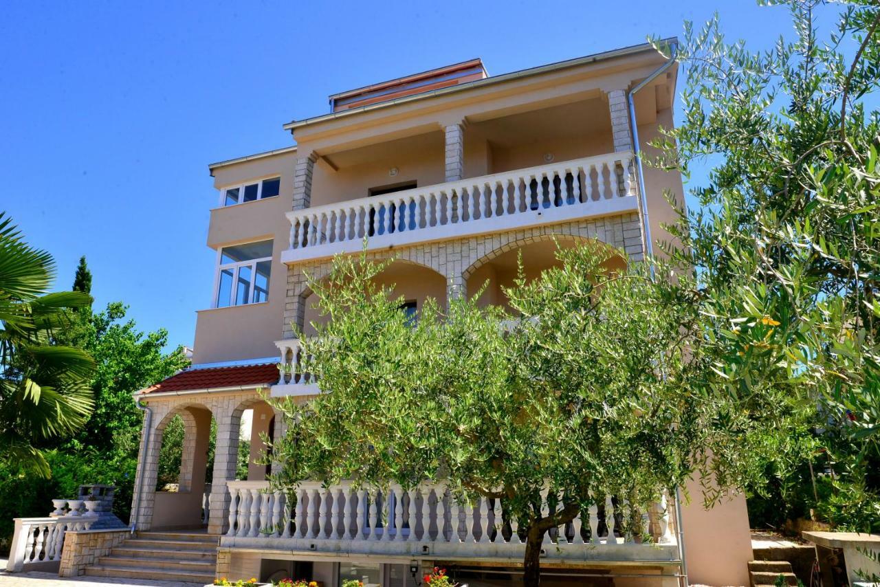 Villa Rea Malinska Extérieur photo